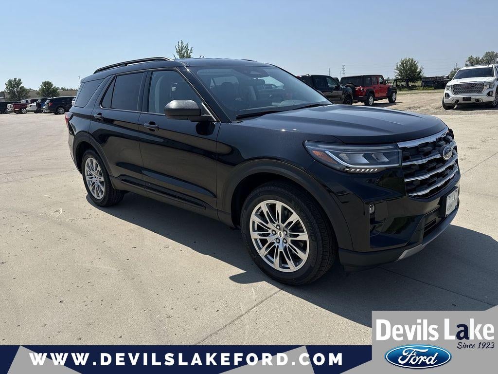 2026 Ford Explorer Active in Agate Black Metallic — front three-quarter view
