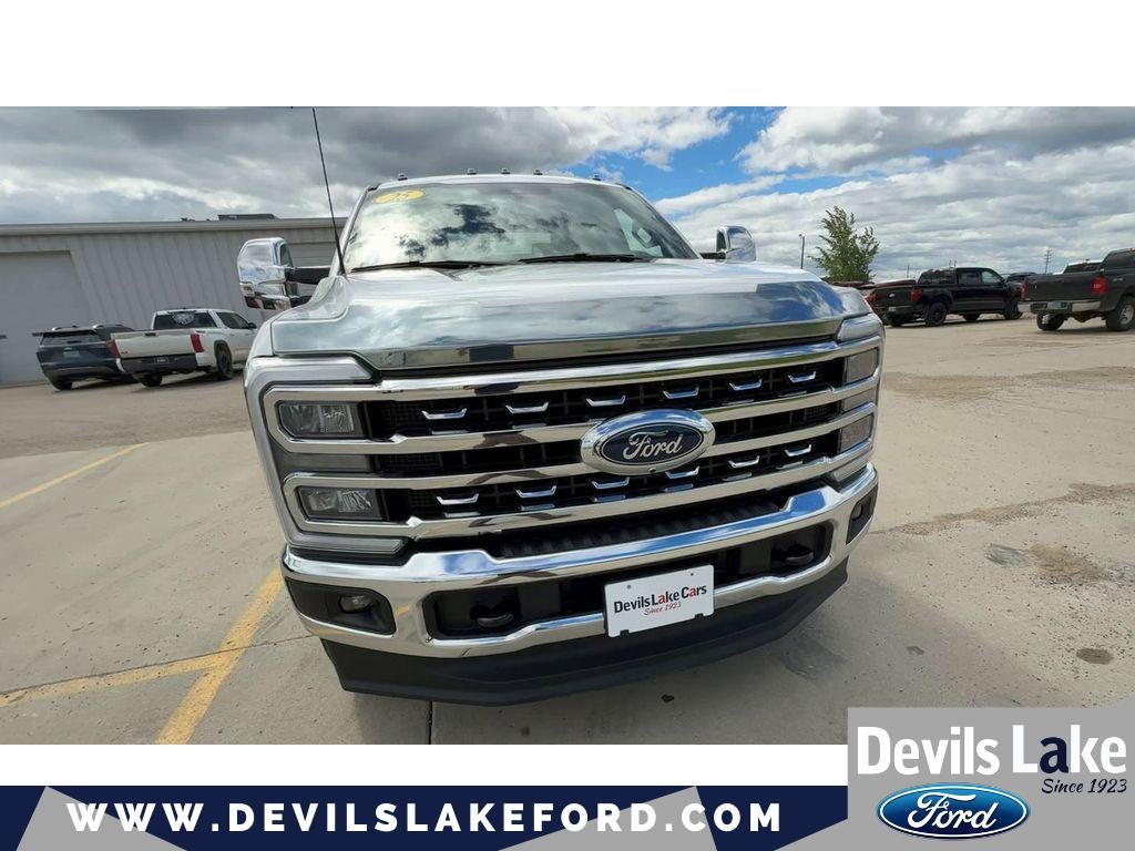 2025 Ford F-250 — interior view